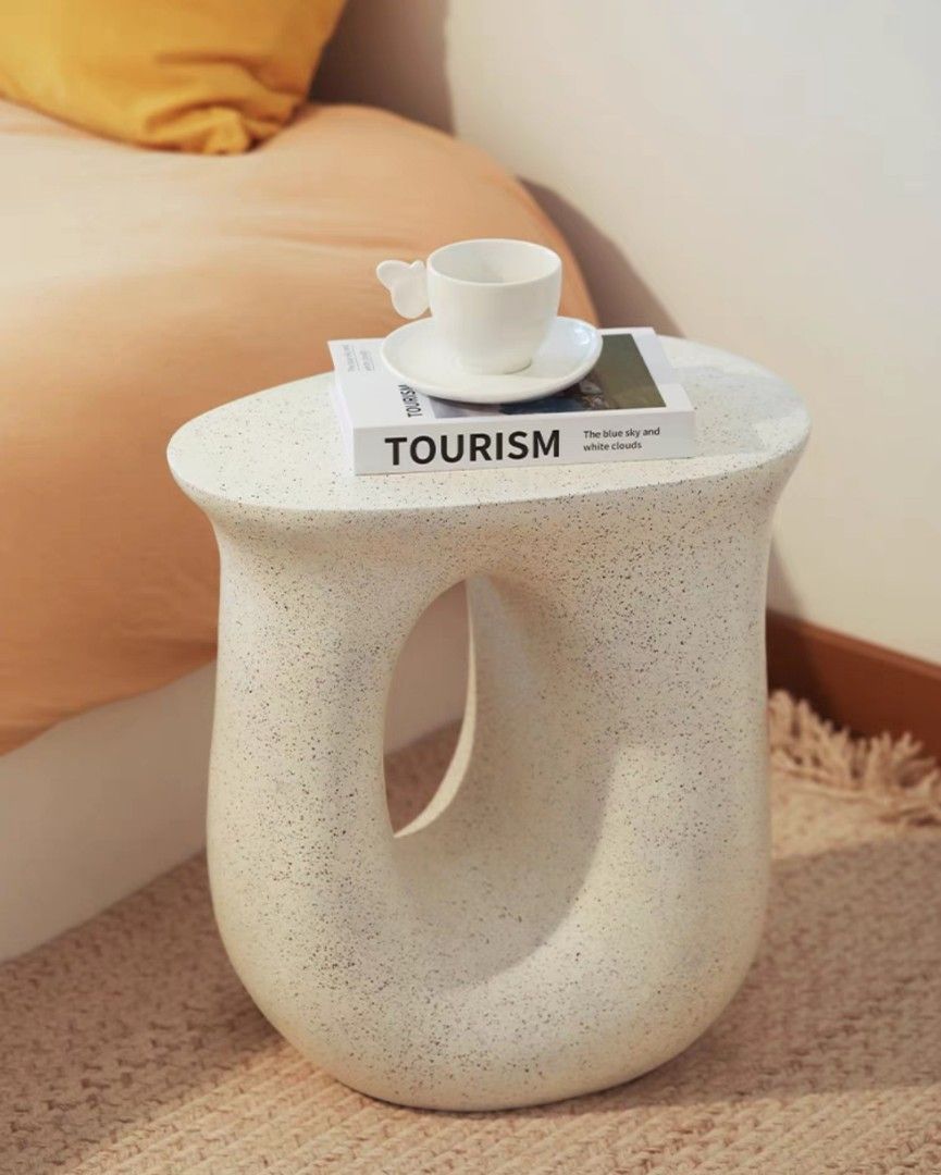 DaNa Side Table