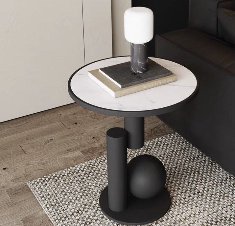 HoLli Side Table