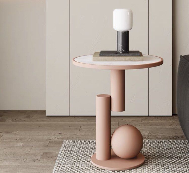 HoLli Side Table