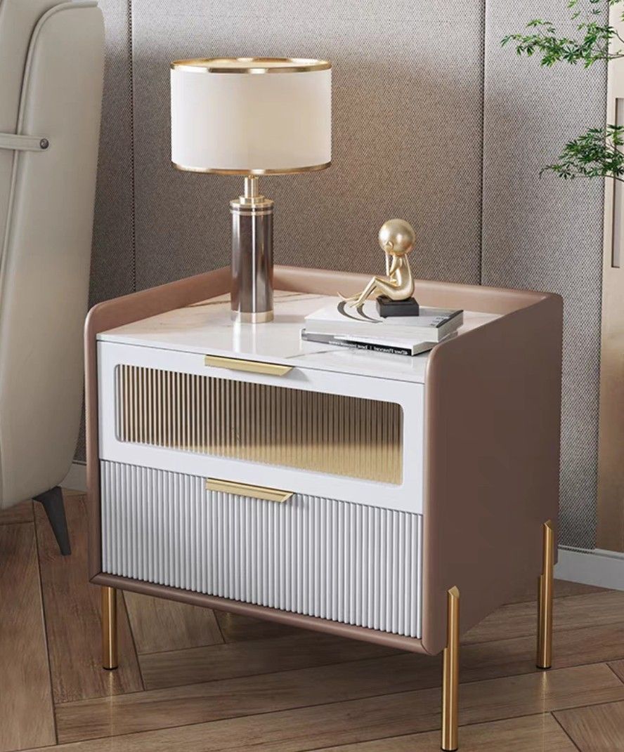 NilaV Bedside Table