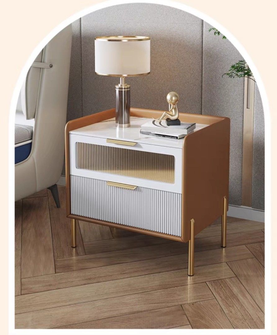 NilaV Bedside Table