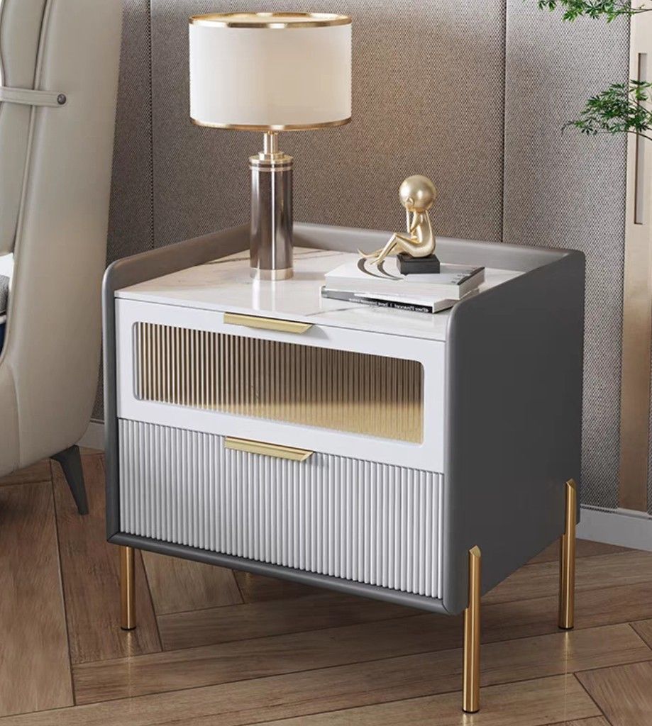 NilaV Bedside Table