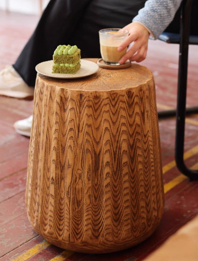 OKka Side Table