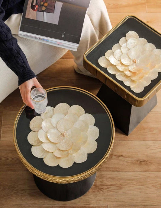 シェルラインサイドテーブル