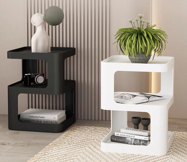 TiZaX Side Table