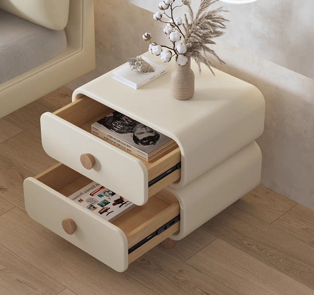 ZoXv Bedside Table