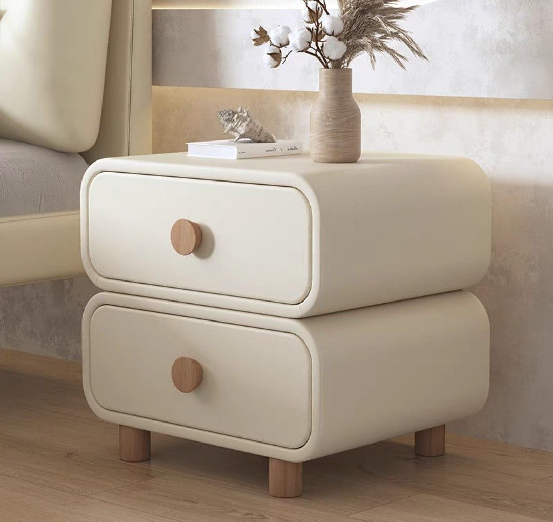ZoXv Bedside Table