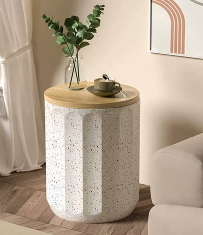 DovE Side Table