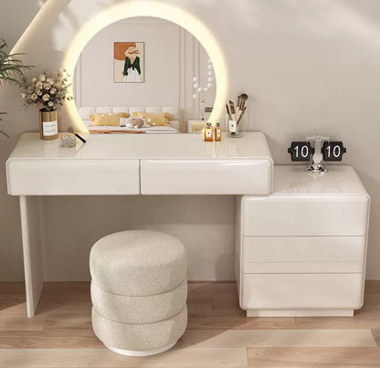 RoundY Vanity Dressing Table