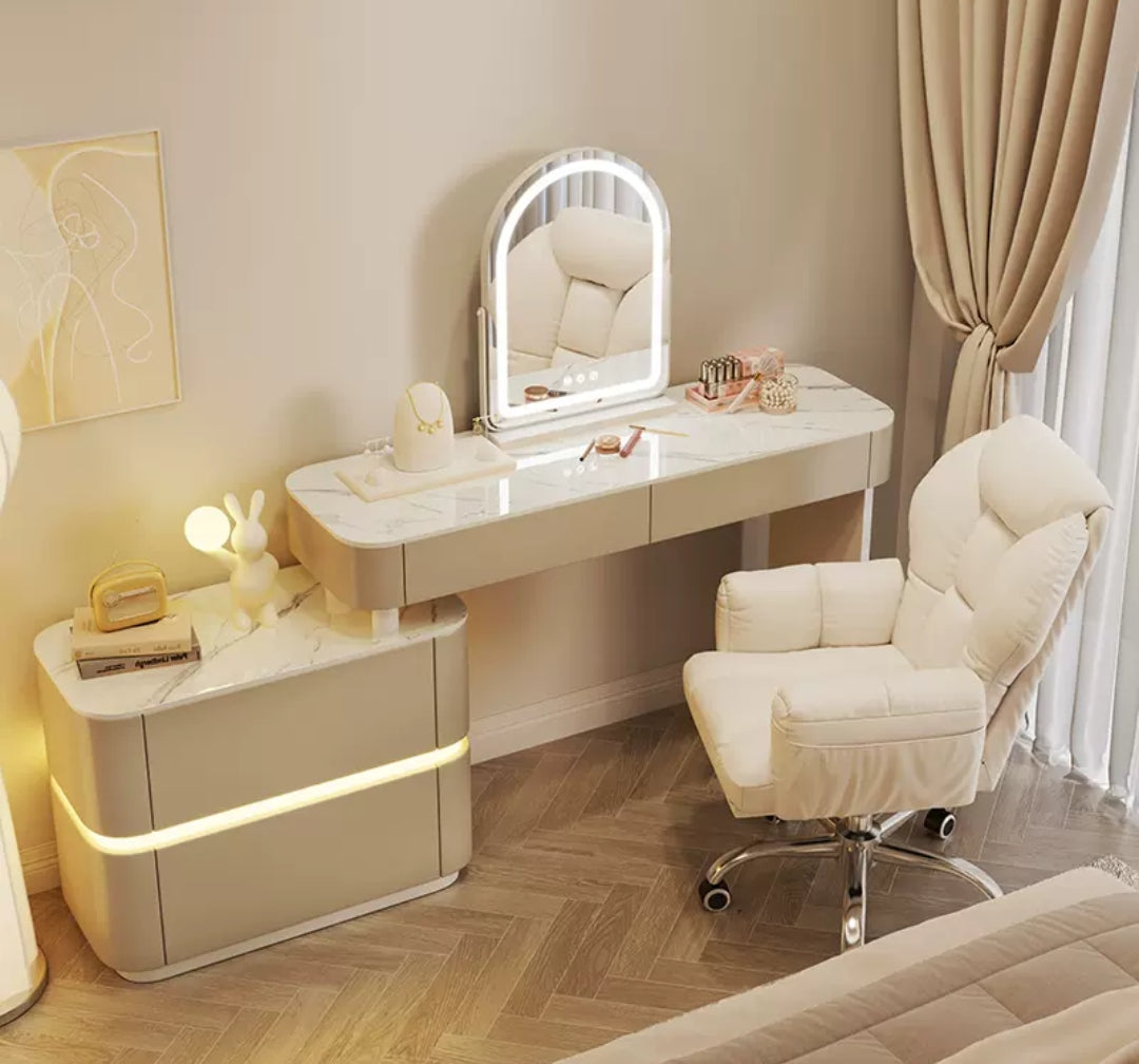 LneS Vanity Dressing Table