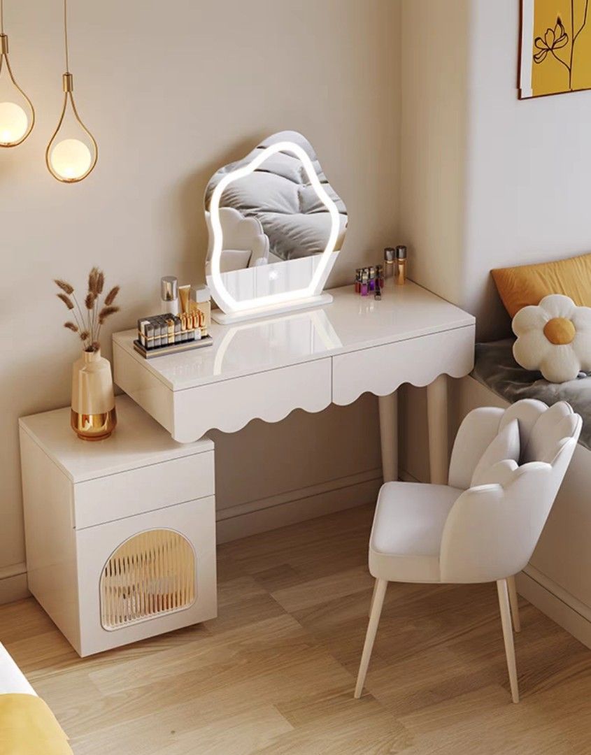 AnaStasia Vanity Dressing Table