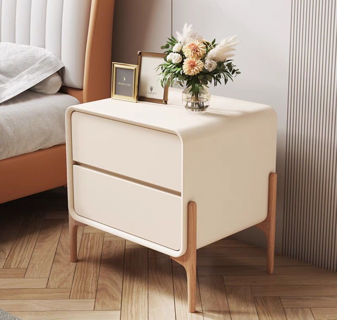 AnEoL Bedside Table