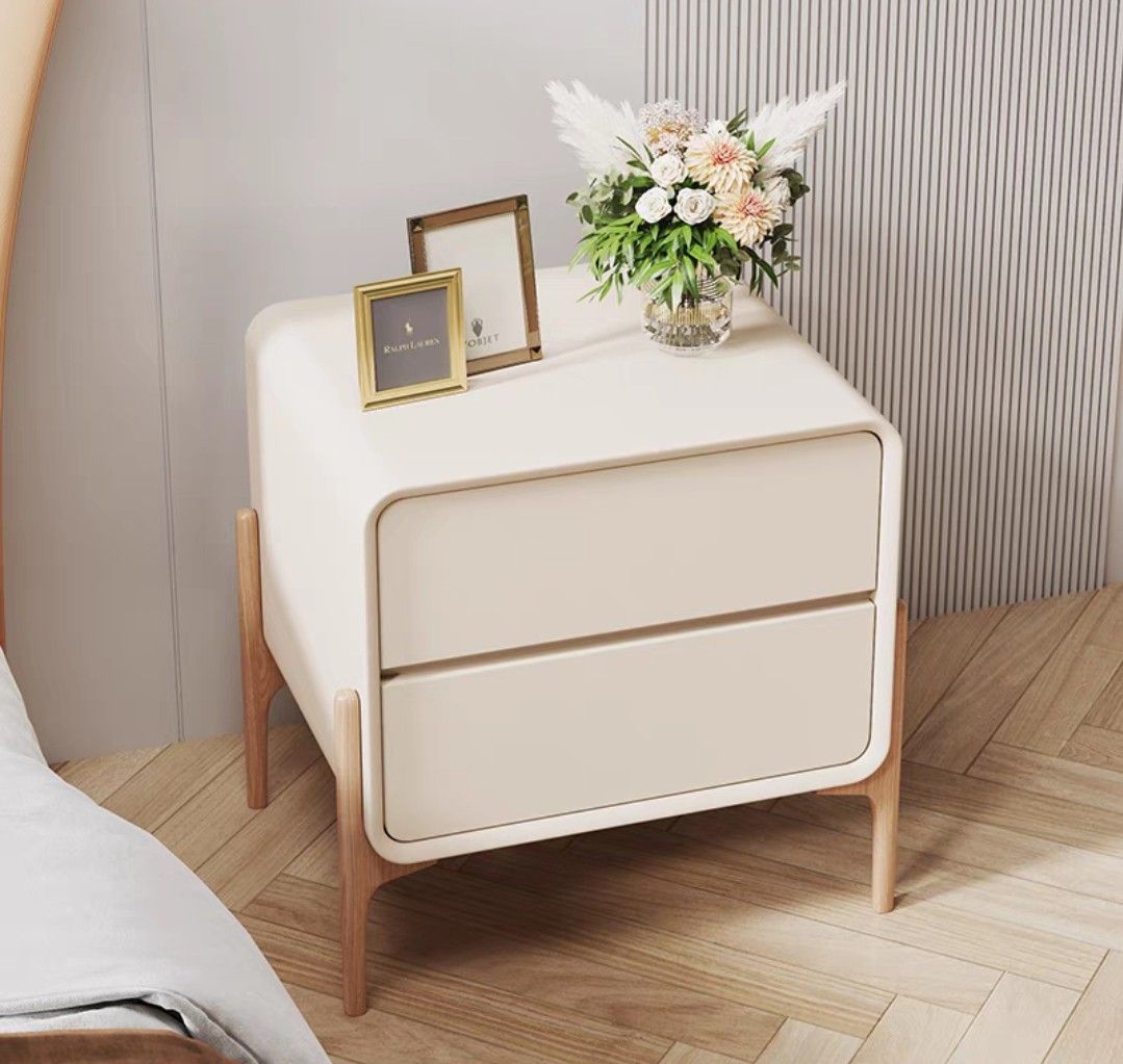 AnEoL Bedside Table