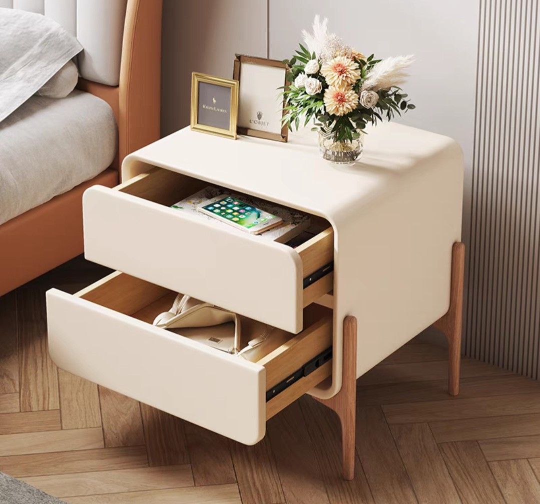 AnEoL Bedside Table