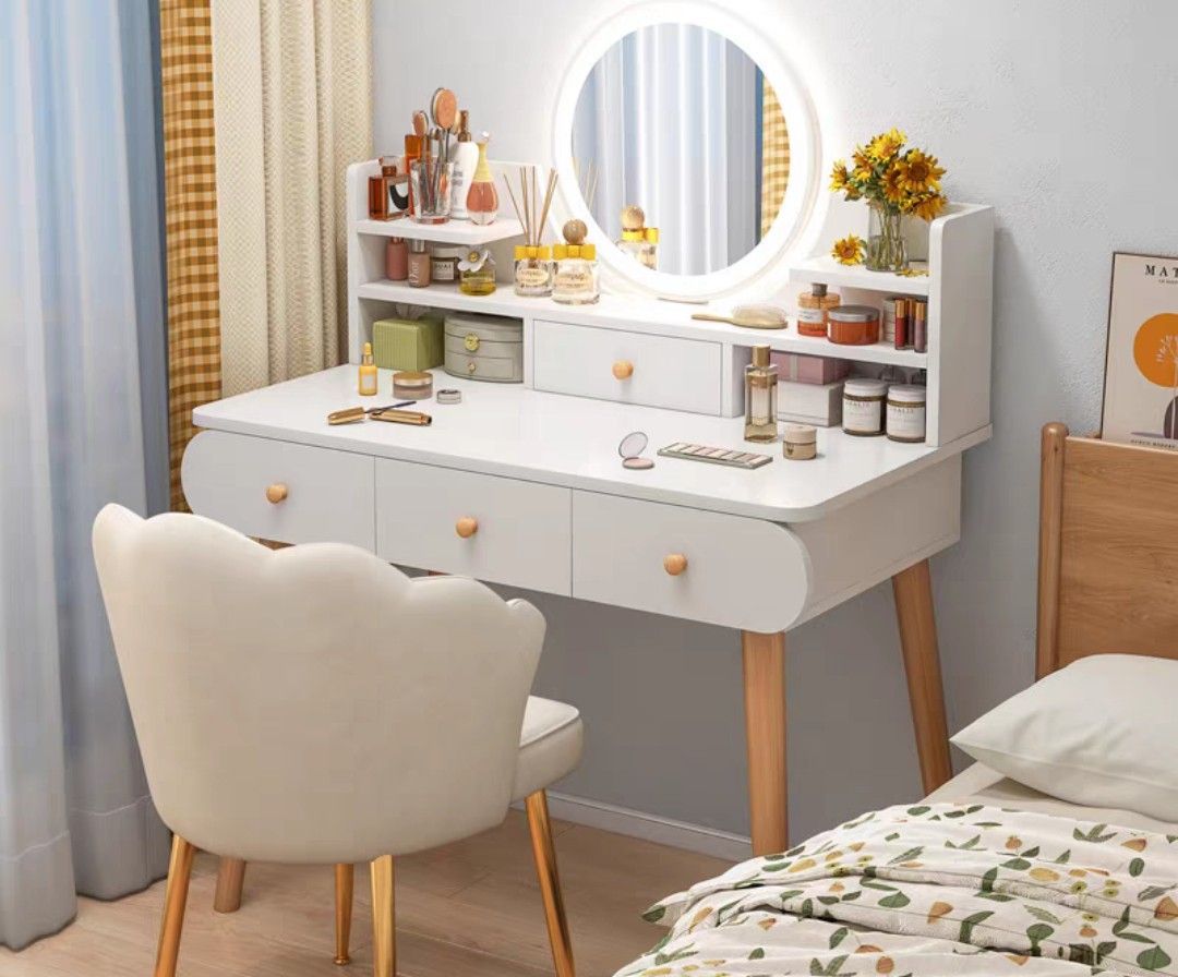 AsHLeY Dressing Table