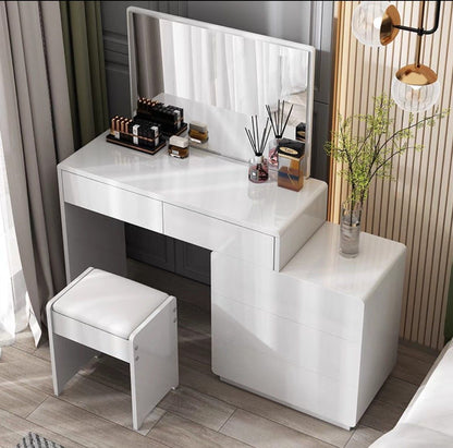 CarYL Vanity Dressing Table