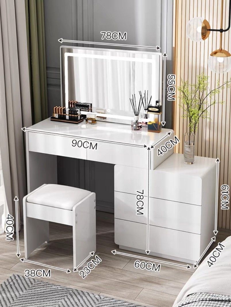 CarYL Vanity Dressing Table