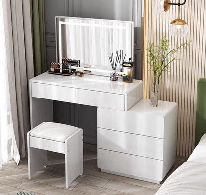 CarYL Vanity Dressing Table