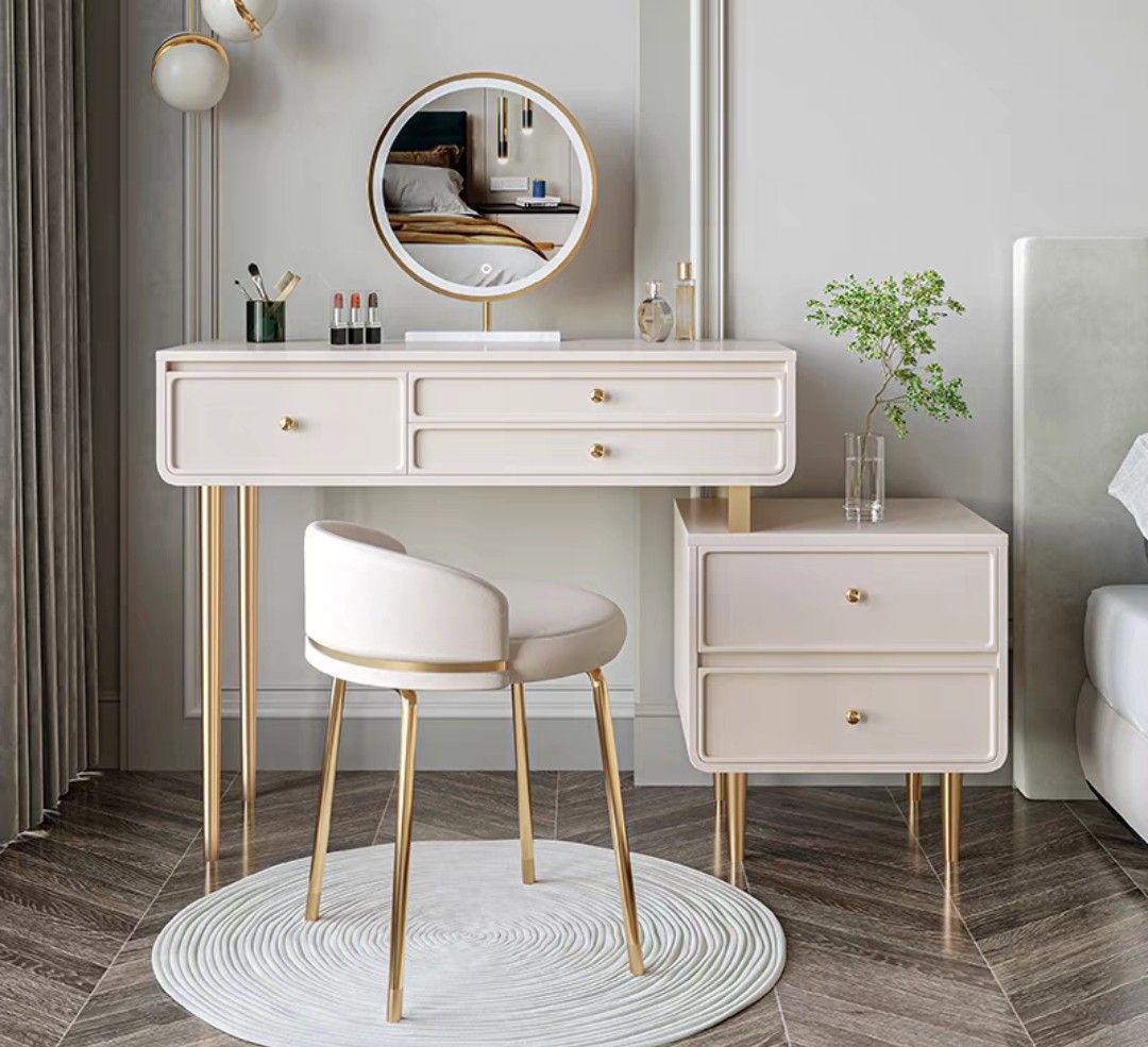 ChanY Vanity Dressing Table