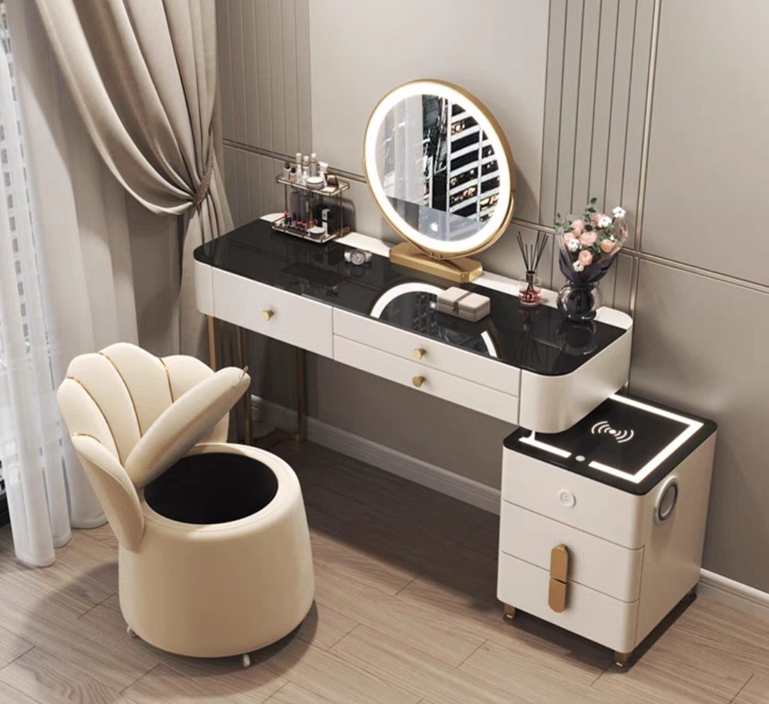 CherriGan Vanity Dressing Table