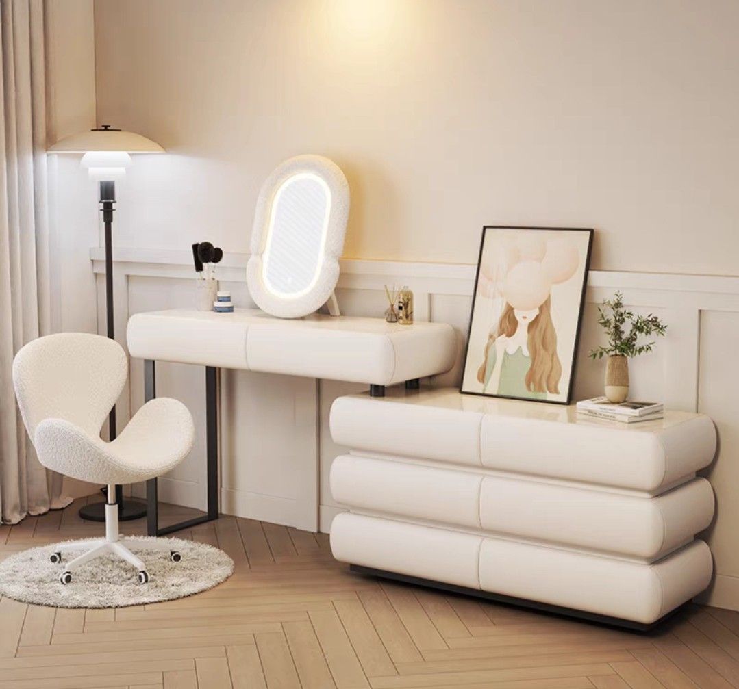 DaiDo Vanity Dressing Table