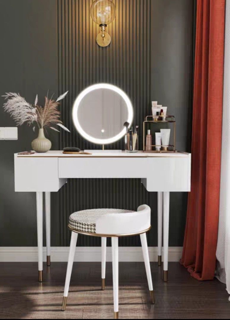 ErReen Vanity Dressing Table