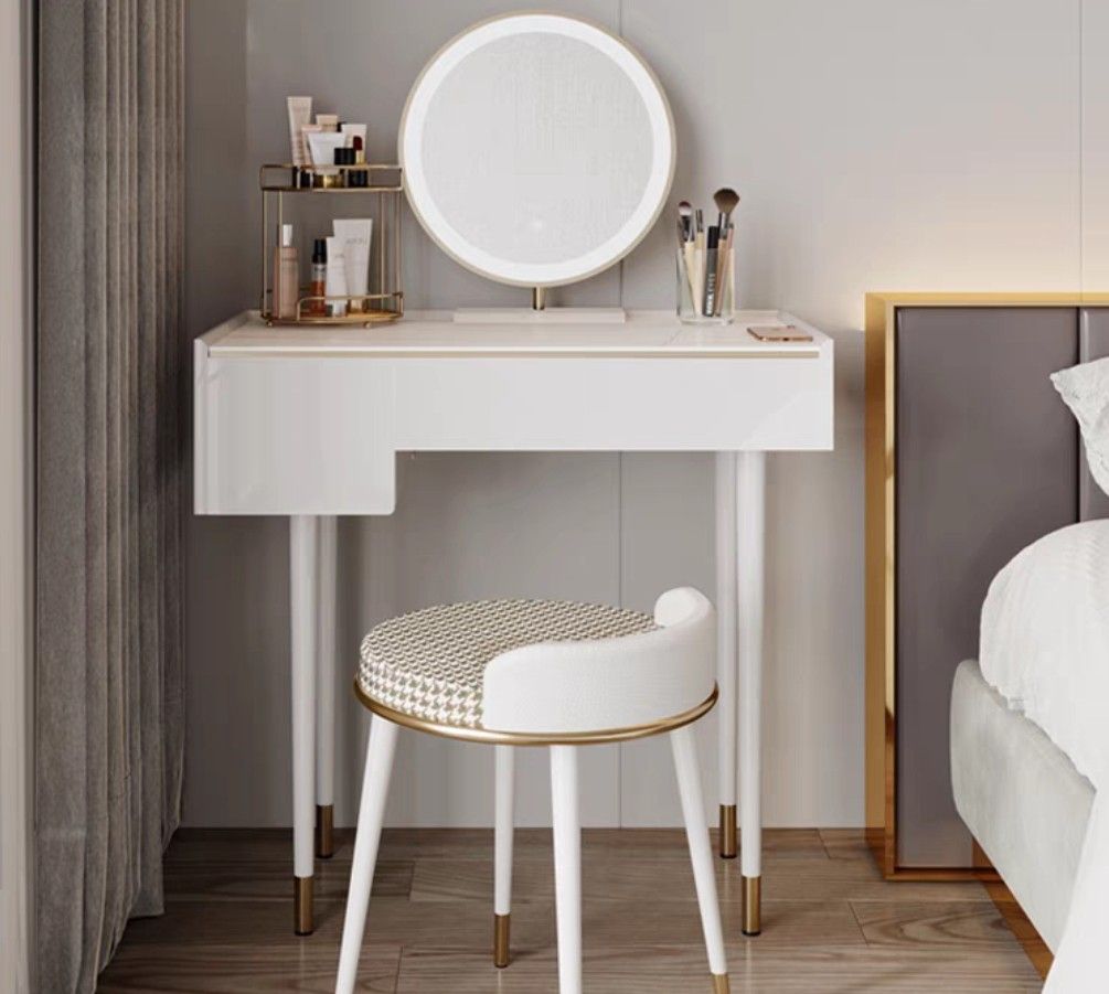 ErReen Vanity Dressing Table