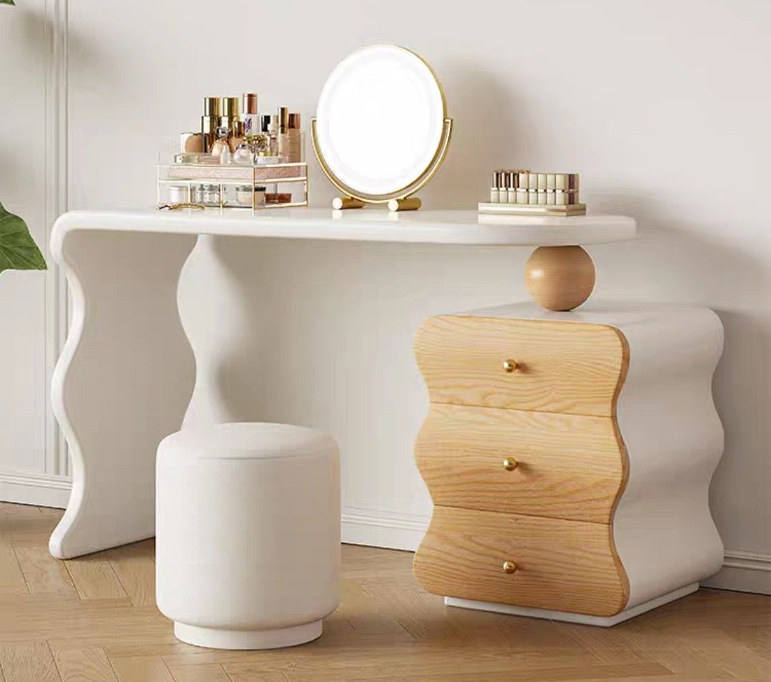 GenE Vanity Dressing Table