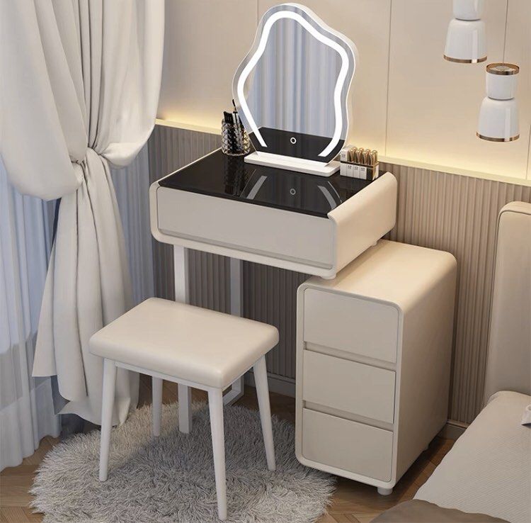 GLokA Dressing Table