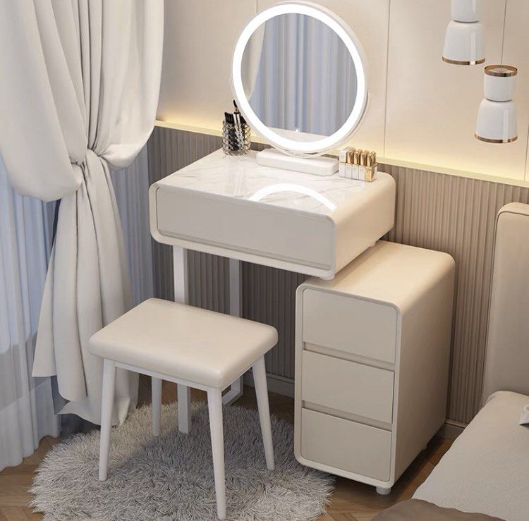 GLokA Dressing Table