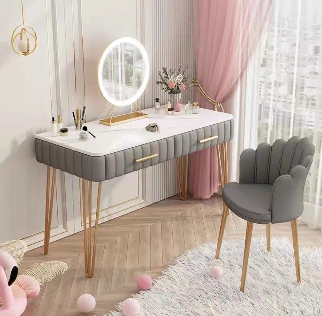 JaNellE Dressing Table Set