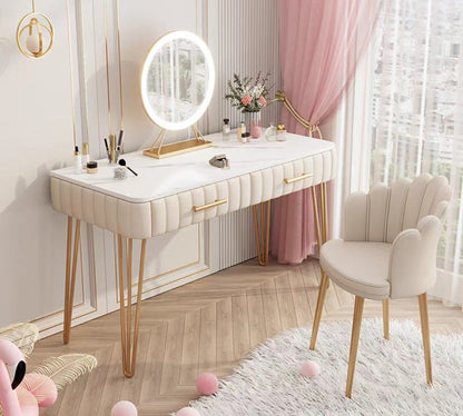 JaNellE Dressing Table Set