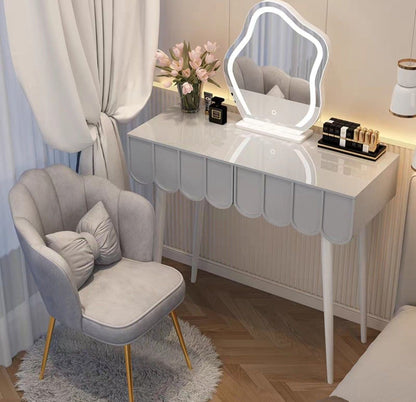 LoRainE Vanity Dressing Table