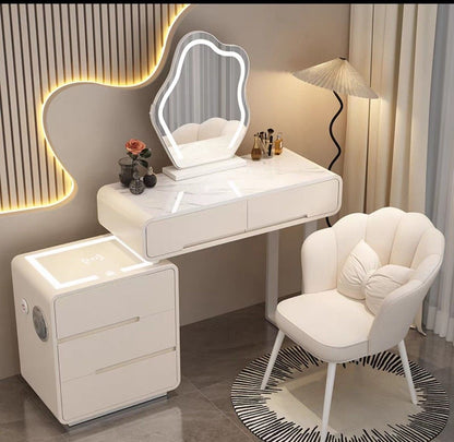 MilkY Vanity Dressing Table