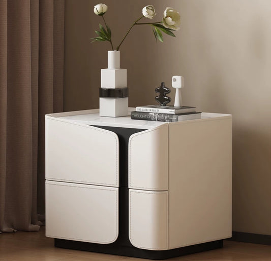 DaintyDock Bedside Table