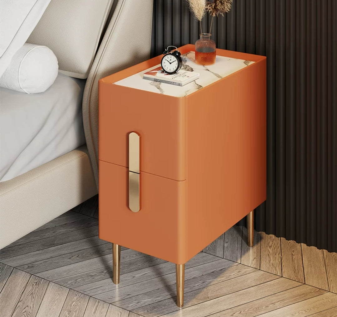 SlimSa Bedside Table