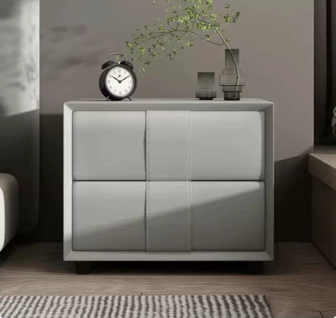 ZannVa Bedside Table