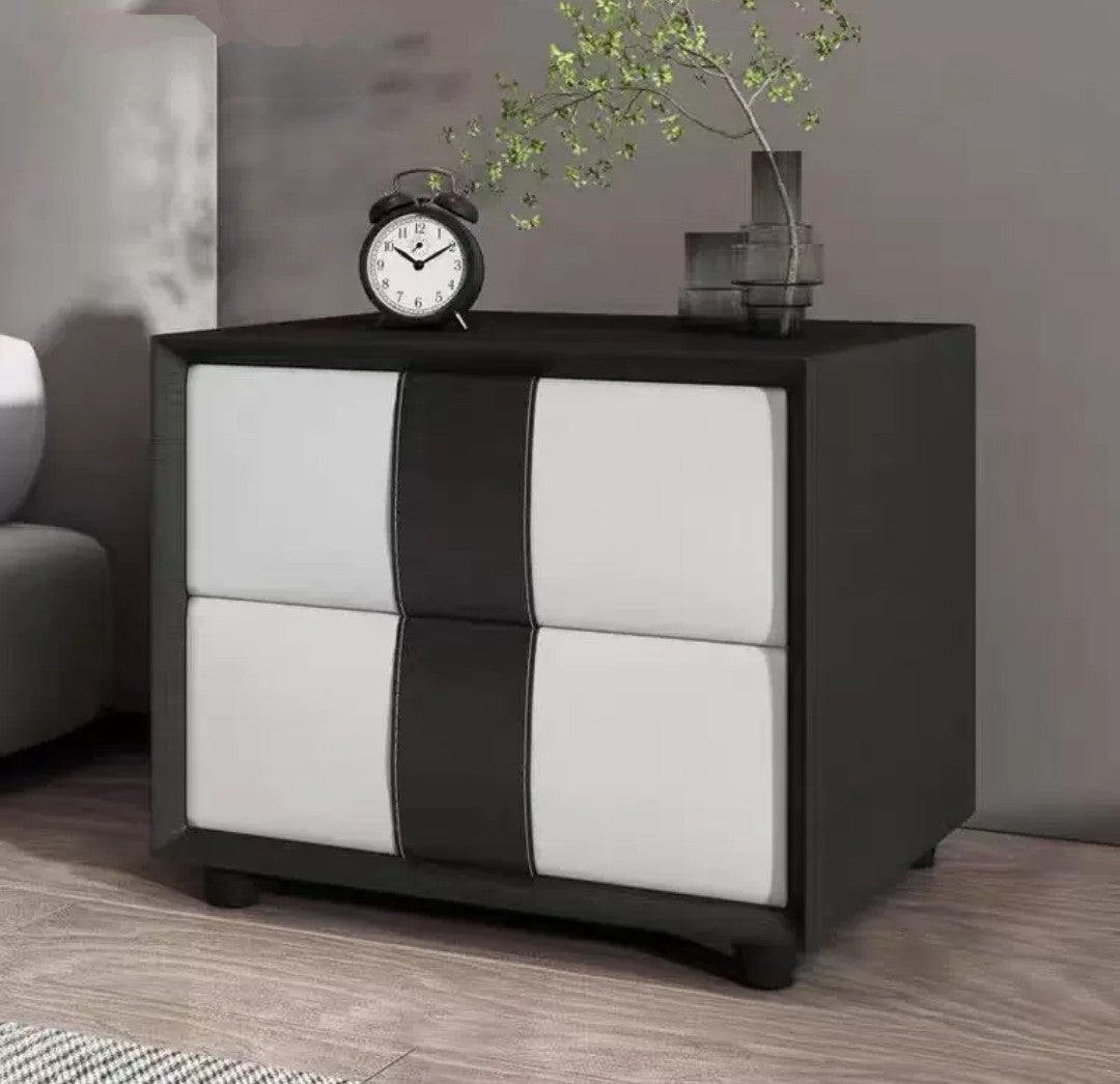 ZannVa Bedside Table