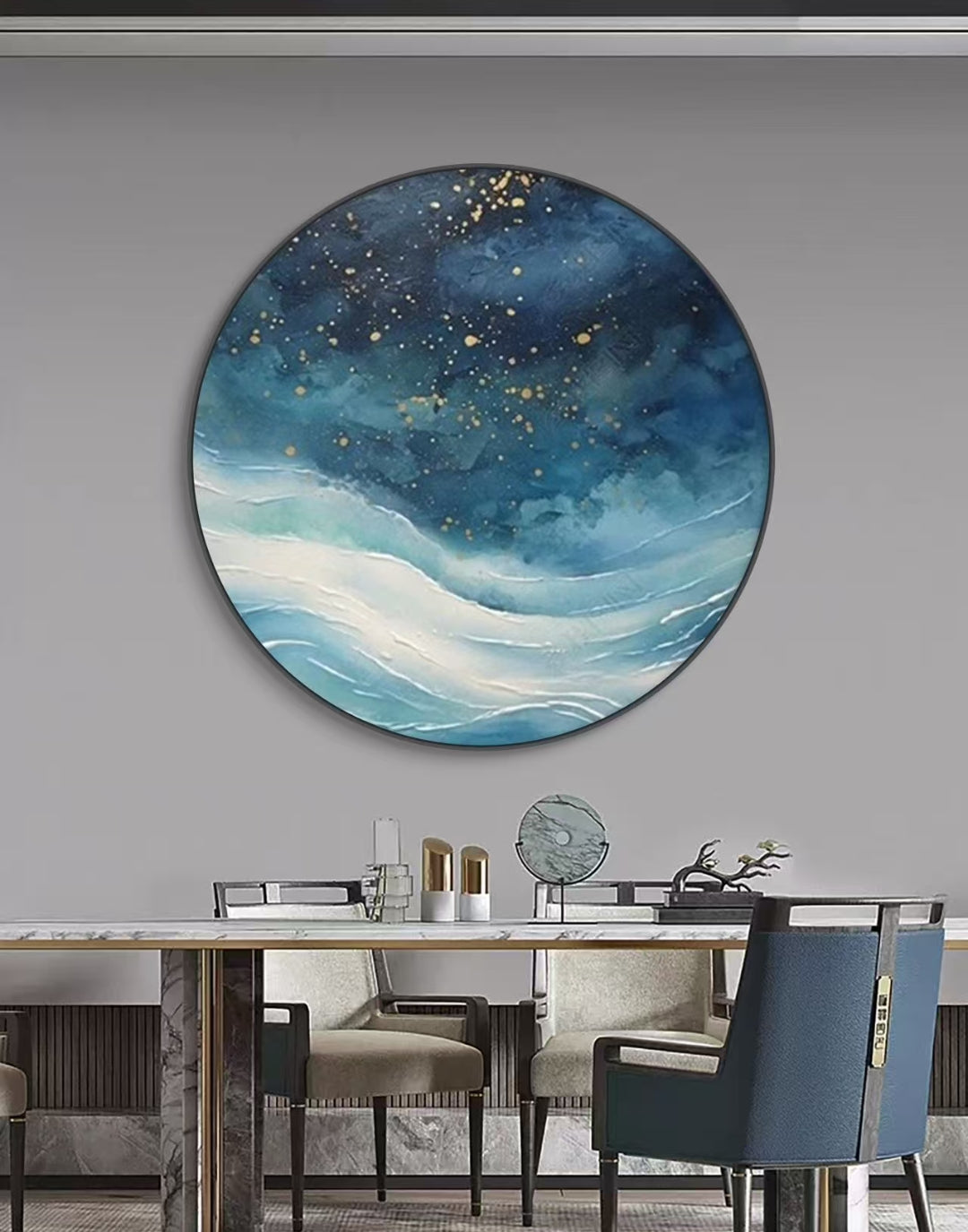 Onlookers Art | Oil Painting | Bluefire Grace Round Oil Painting