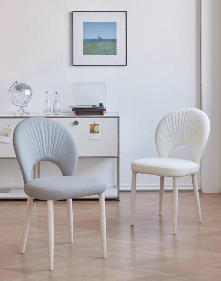 Dining Chairs | Onlookers Art