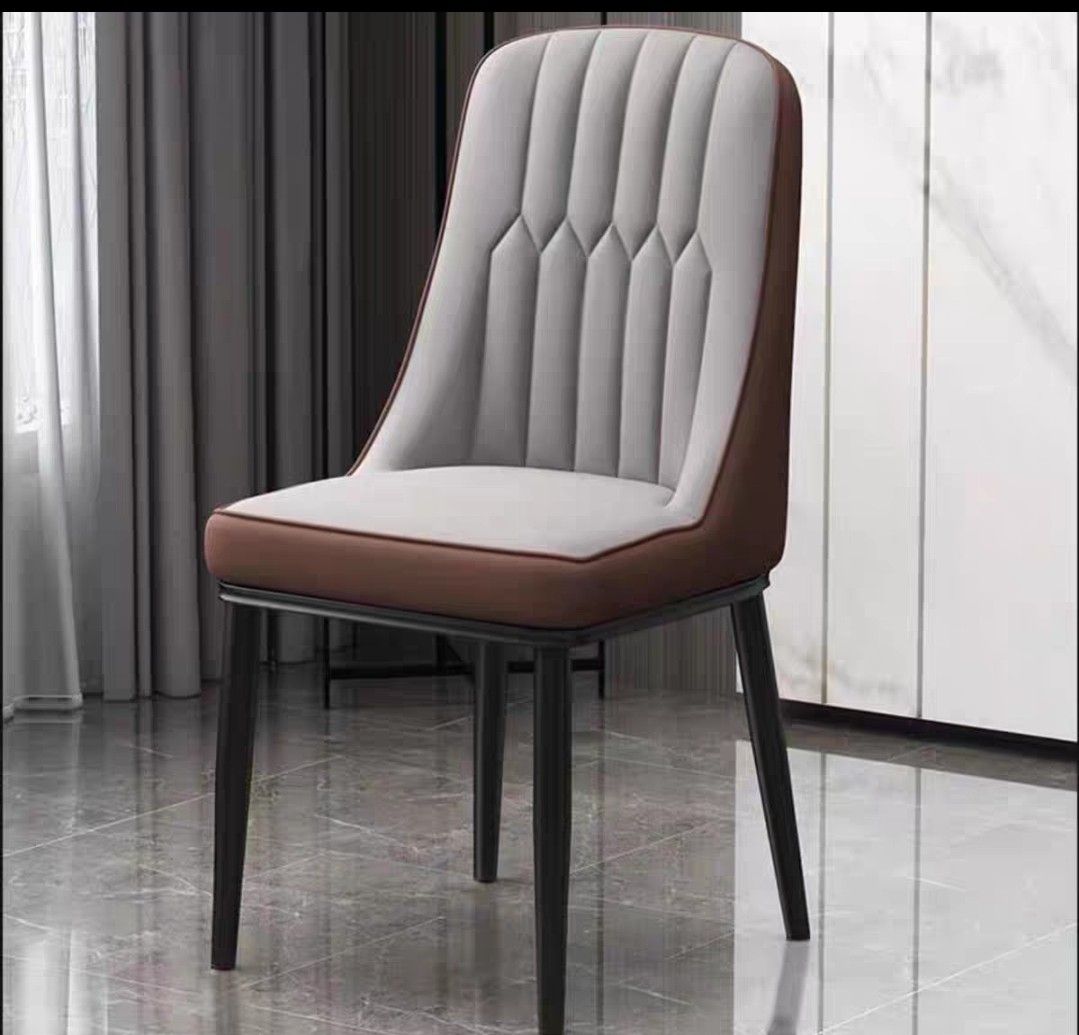 Vwo Dining Chair