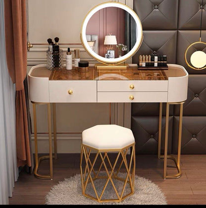 WyNn dReSsinG TaBle Set