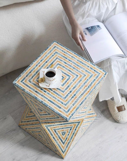 YaaQ Side Table